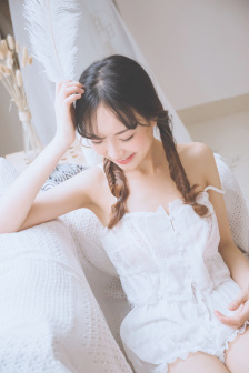 亚洲第一天堂WWW在线观看